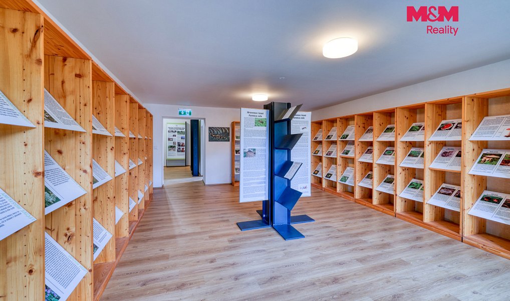 Prodej domu 1 250 m² s pozemkem 2 106 m², Manětín – náhled fotky 27