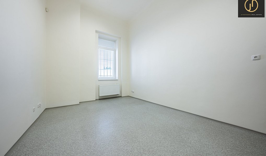 Prodej kanceláře 851 m², Kladno – náhled fotky 14