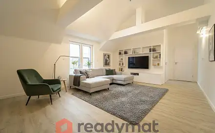 Prodej bytu 1+kk 56 m², tř. Dukelských hrdinů, Hodonín