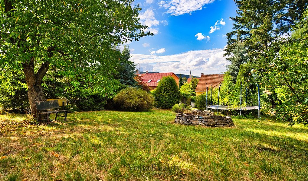 Prodej domu 160 m² s pozemkem 1 494 m², Cholina – náhled fotky 15