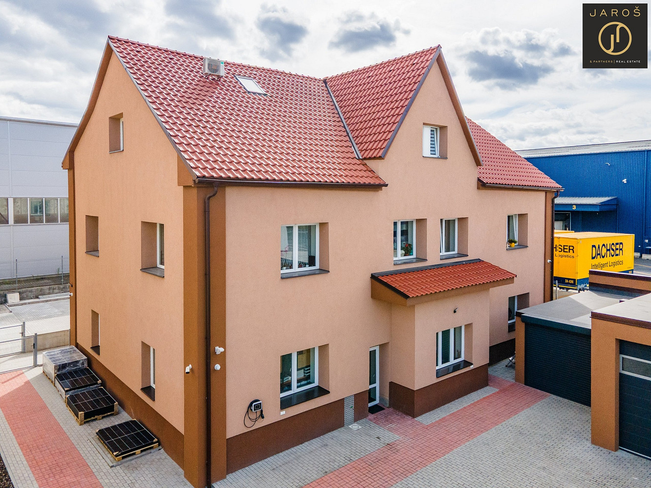 Prodej obchodních prostor 402 m²