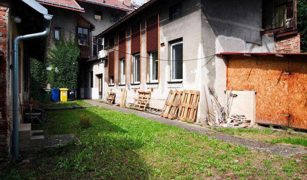 Prodej domu 800 m² s pozemkem 586 m², Třebechovice pod Orebem – náhled fotky 9