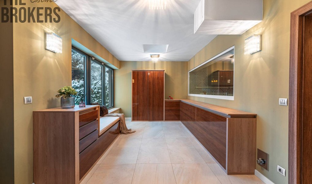 Prodej domu 300 m² s pozemkem 858 m², Praha – náhled fotky 12