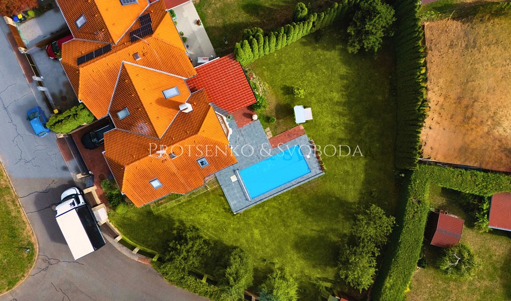 Prodej domu 185 m² s pozemkem 920 m², Hostivice – náhled fotky 26