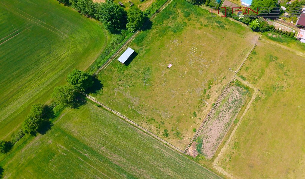 Prodej stavebního pozemku 1 310 m², Tuřany – náhled fotky 4