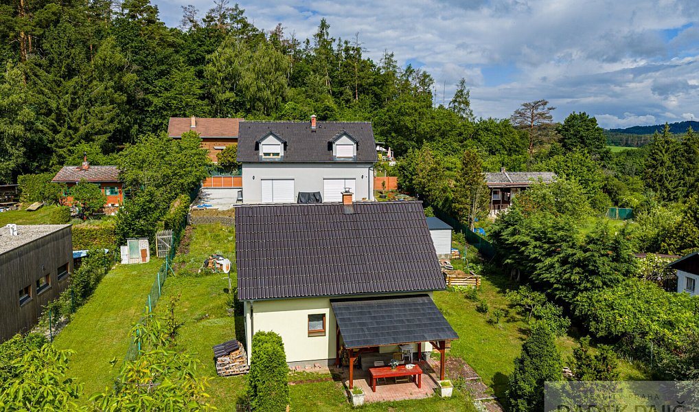 Prodej chaty/chalupy 70 m² s pozemkem 811 m², Čím – náhled fotky 11
