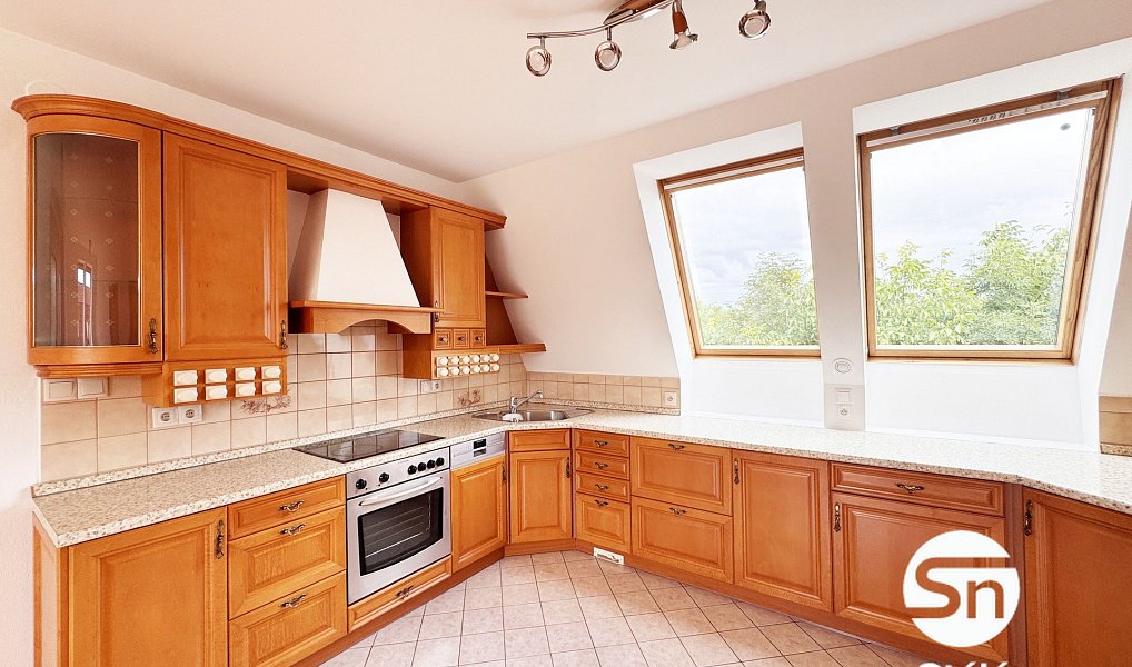 Pronájem bytu 3+kk 80 m², Praha – náhled fotky 3
