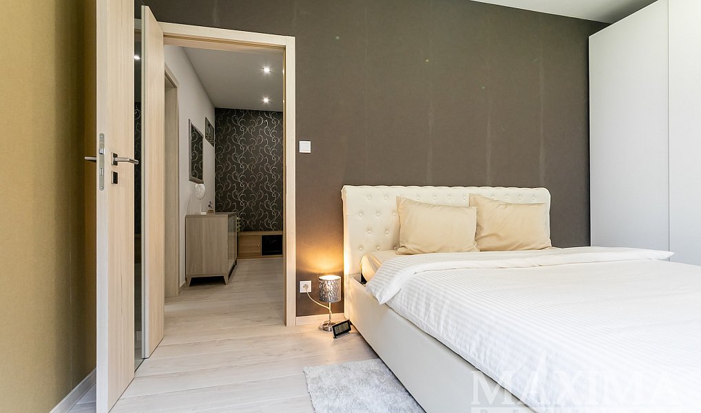 Pronájem bytu 2+kk 50 m², Praha – náhled fotky 11