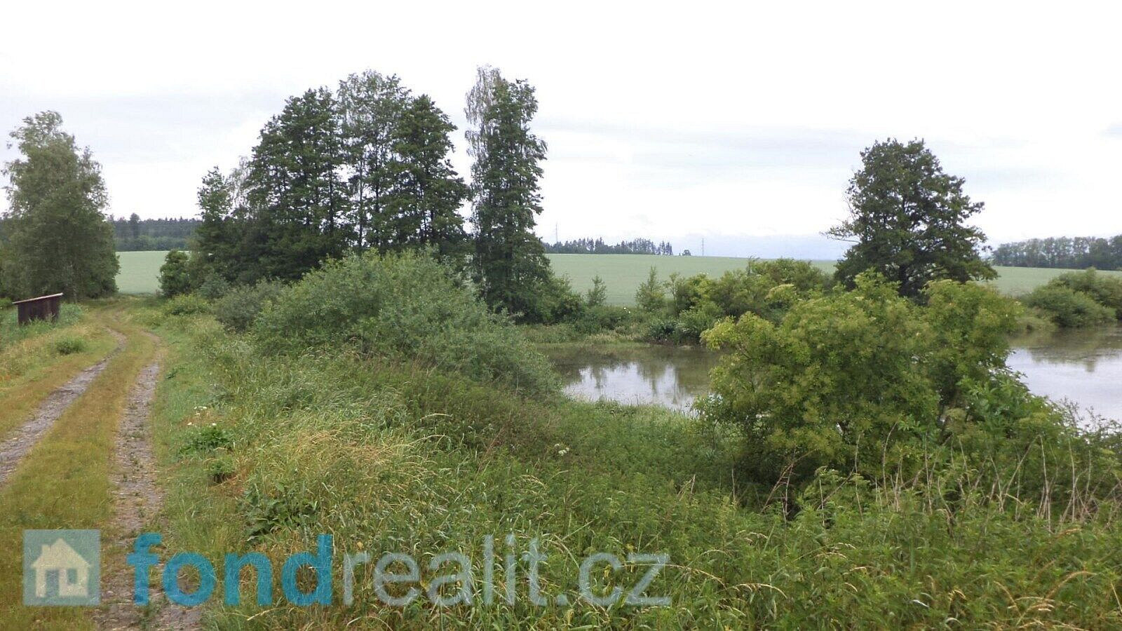 Prodej pozemku 4 992 m²