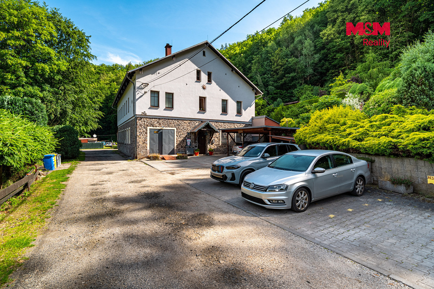 Prodej nájemního domu, činžáku 746 m² — photo 3