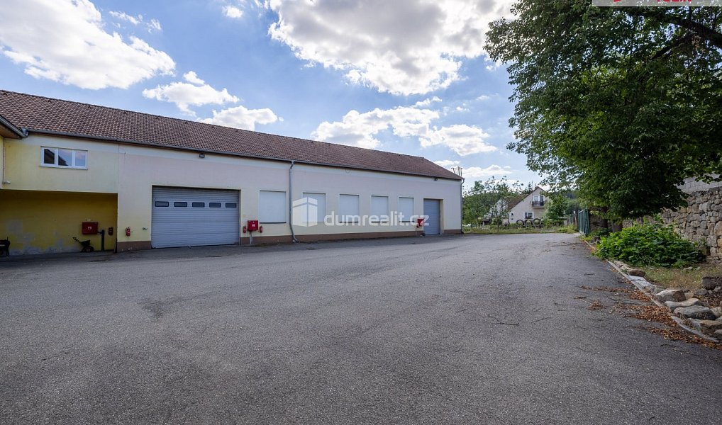Pronájem výrobních prostor 4 300 m², Doksy – náhled fotky 12