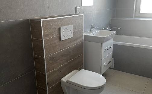 Pronájem bytu 2+kk 40 m², Sokolská, Červený Kostelec, okres Náchod