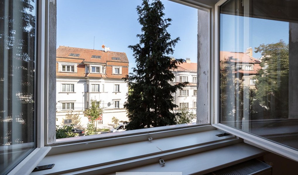 Prodej bytu 1+kk 49 m², Praha – náhled fotky 10