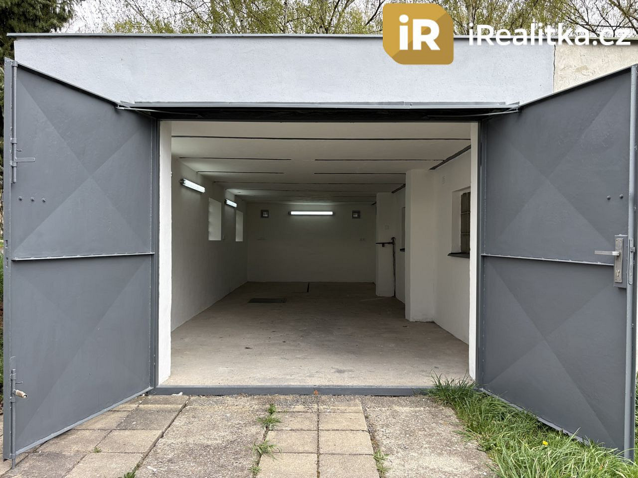 Prodej garáže, 36 m2, mohelnice — photo 4