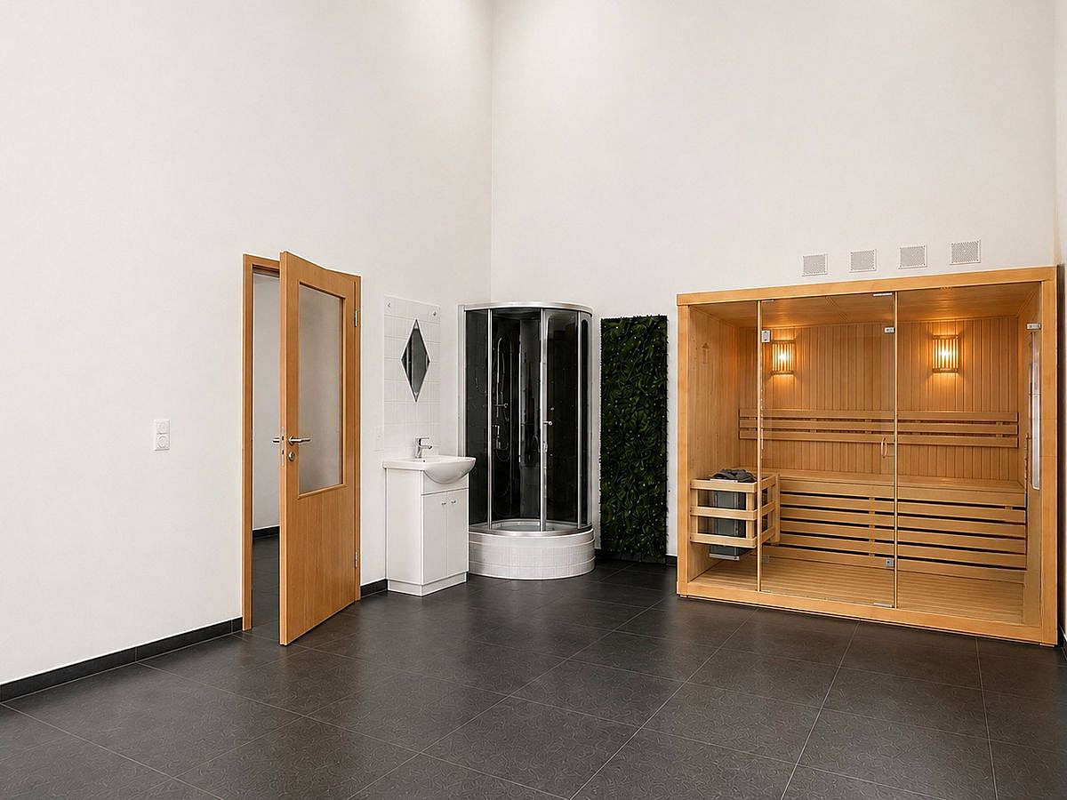 Pronájem obchodních prostor 35 m²