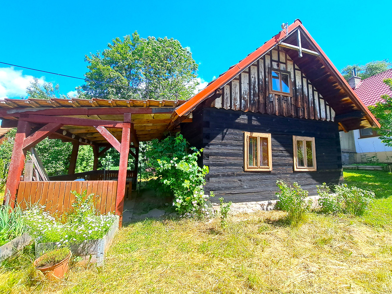Prodej domu 90 m² s pozemkem 900 m²