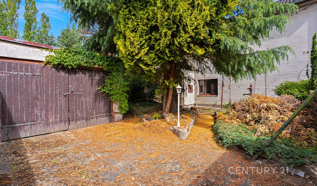 Prodej domu 114 m² s pozemkem 275 m², Nučice – náhled fotky 17