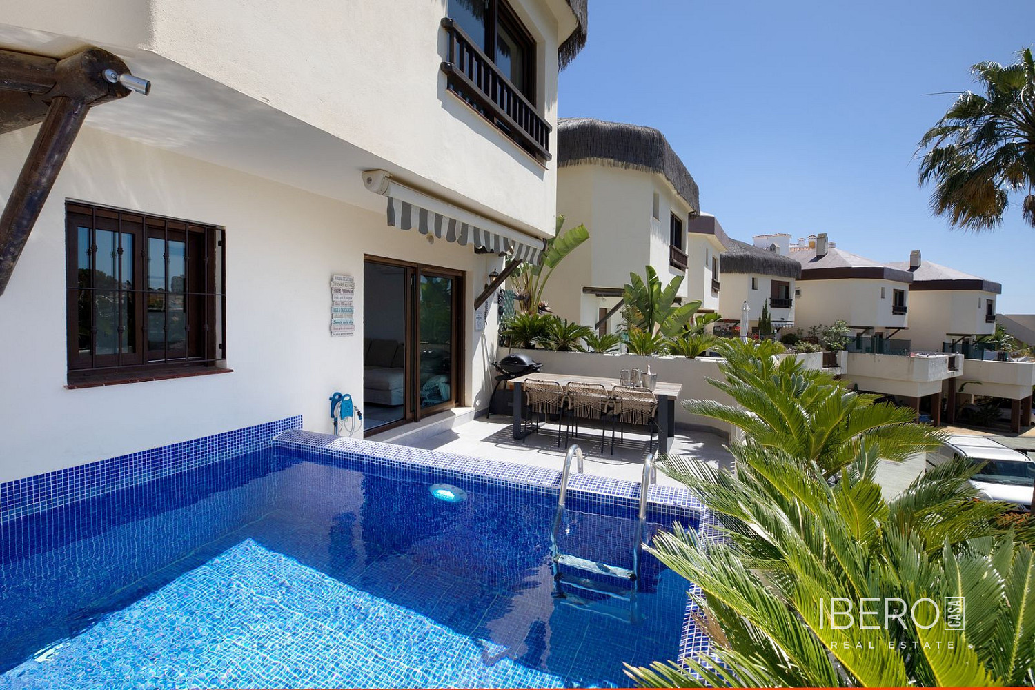 Casa 5+kk – Mijas, Riviera del Sol - Fase VIII, Urbanización Sitio de Calahonda - Vista 4