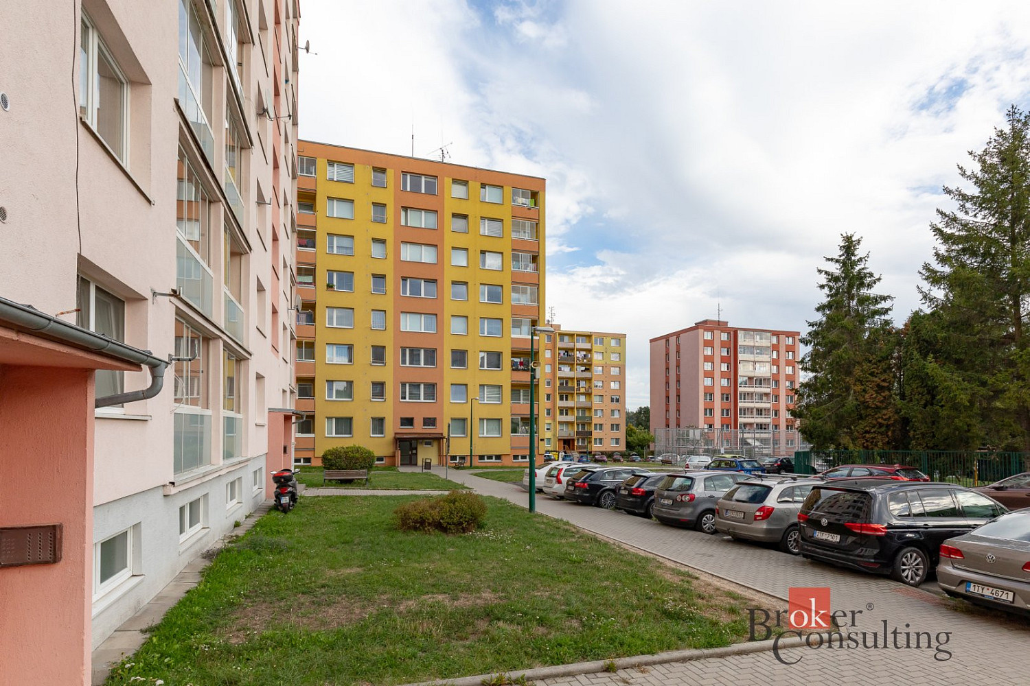 Prodej bytu 2+1 49 m² – fotografie 2