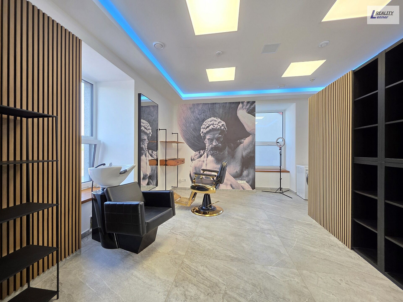 Pronájem obchodních prostor 50 m²