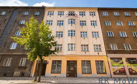 Prodej bytu 1+kk 40 m², Žerotínova, Praha 3 - Žižkov