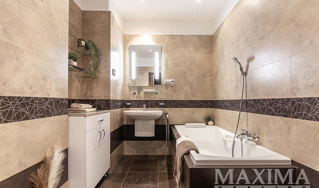 Prodej bytu 2+1 89 m², Praha – náhled fotky 11