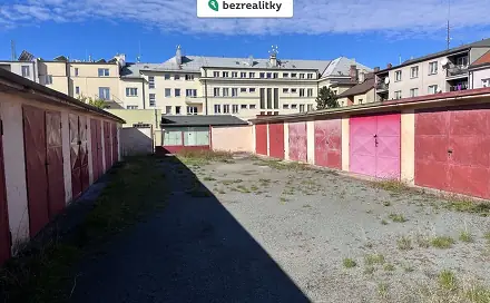 Prodej garáže 18 m2, Pardubice
