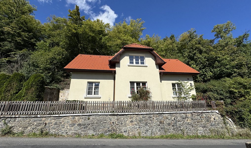 Prodej domu 108 m² s pozemkem 305 m², Velká Buková – náhled fotky 3