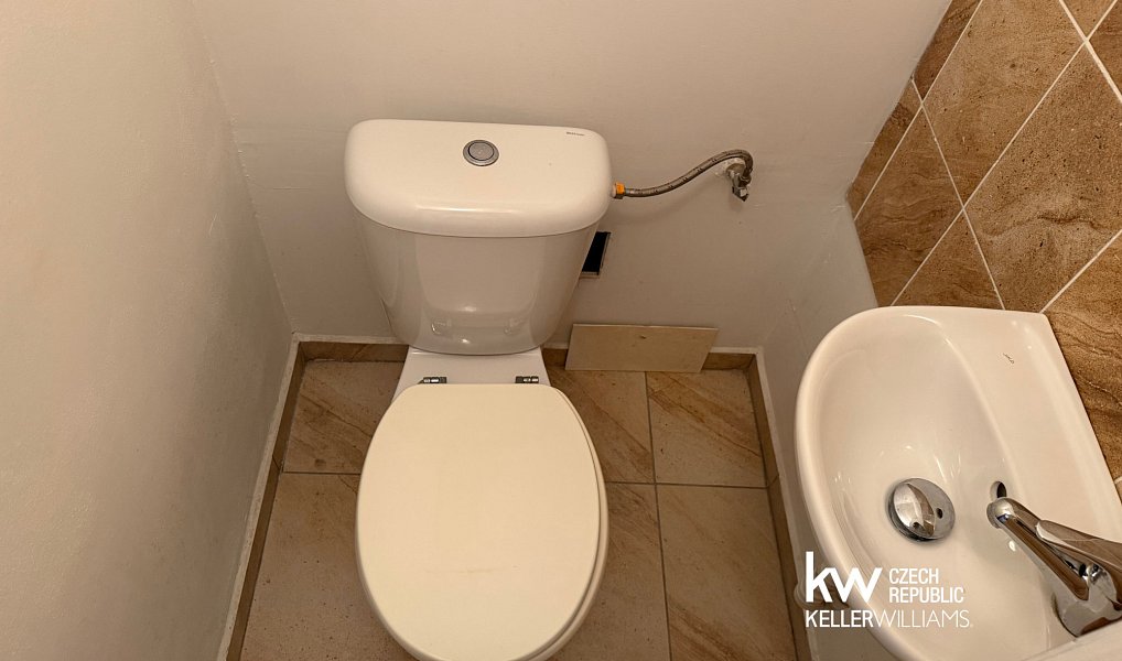 Pronájem bytu 1+kk 24 m², Bílina – náhled fotky 13