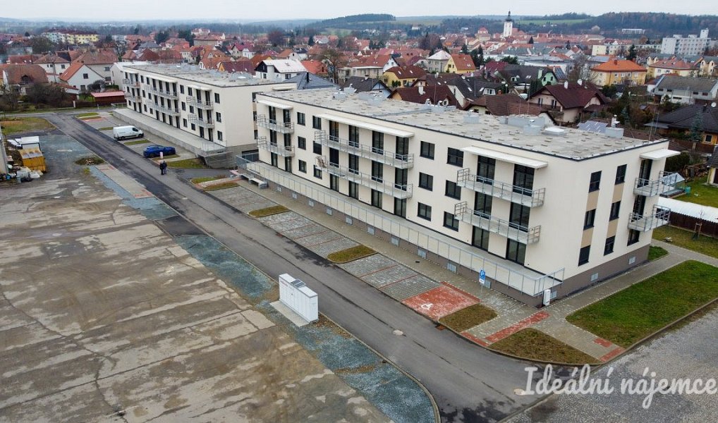 Pronájem bytu 3+kk 71 m², Dobřany – náhled fotky 20