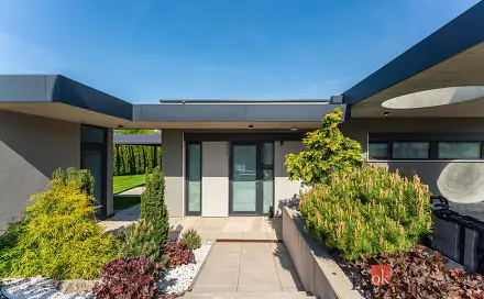 Pronájem domu 162 m² s pozemkem 916 m², K Doubí, Průhonice, okres Praha-západ
