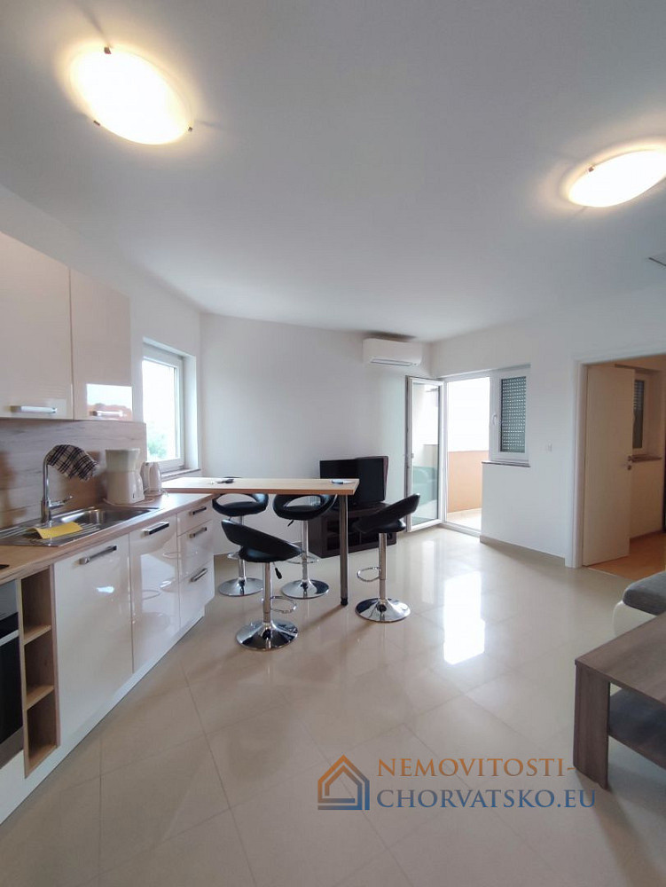 Prodej bytu 2+1 75 m² - Widok 3