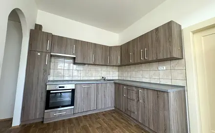 Pronájem bytu 3+1 80 m²