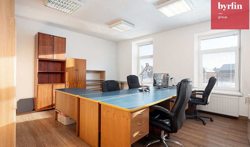 Prodej výrobních prostor 12 420 m², Krnov – náhled fotky 21