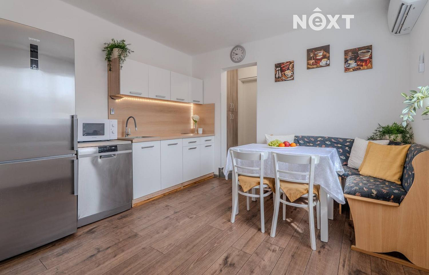 Prodej domu 228 m² s pozemkem 633 m² – fotografie 3