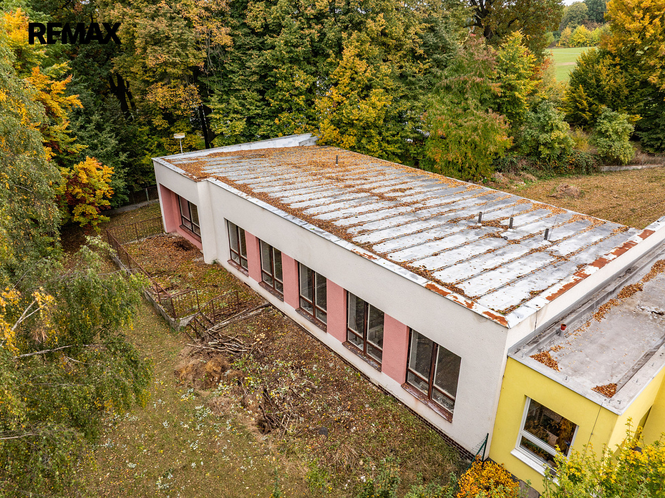 Prodej investiční nemovitosti vhodné pro občanské vybavení, služby nebo bydlení v obci lesonice — photo 3