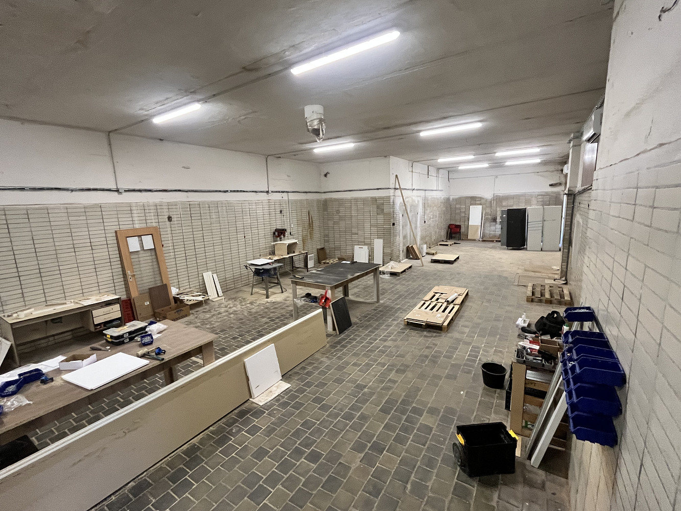 Pronájem výrobních prostor 170 m² – fotografie 2