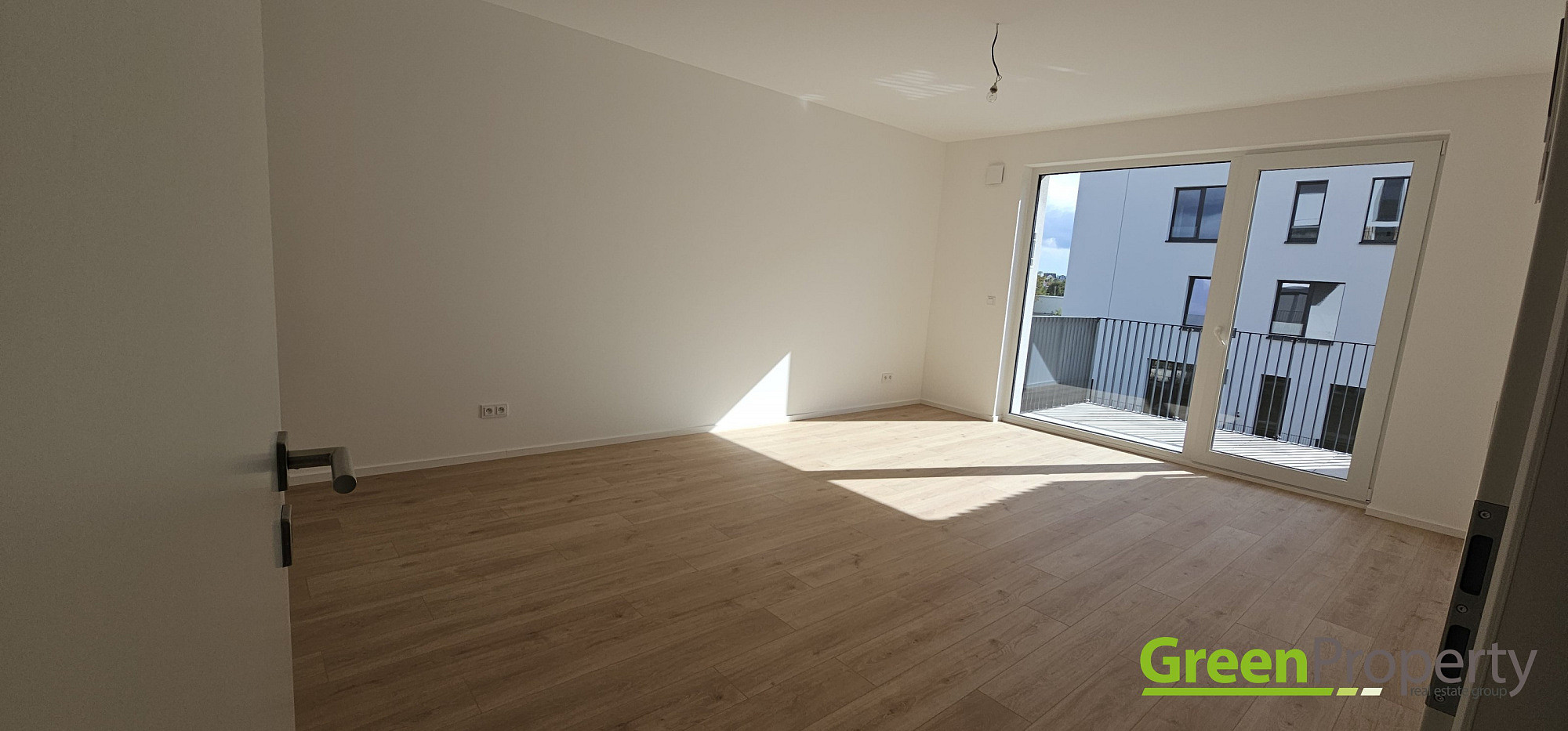 Pronájem bytu 3+kk 72 m² – fotografie 4