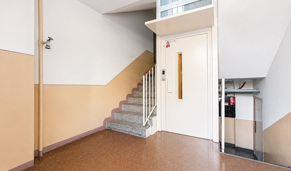 Prodej bytu 3+1 72 m², Jirkov – náhled fotky 30
