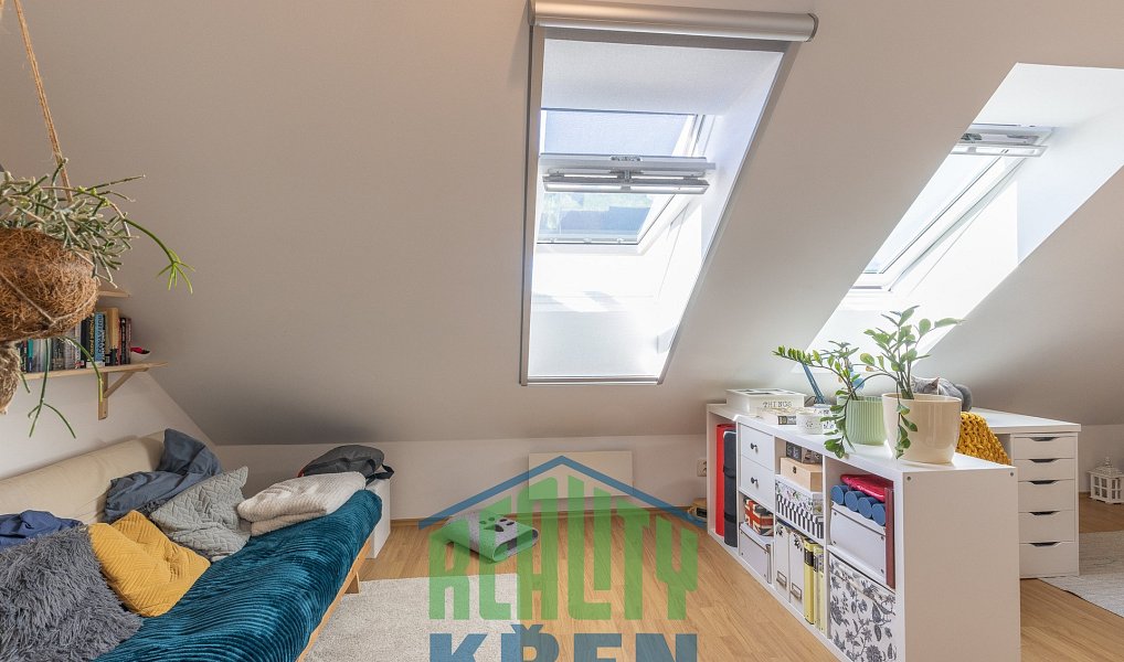 Prodej bytu 3+kk 92 m², Jinočany – náhled fotky 15