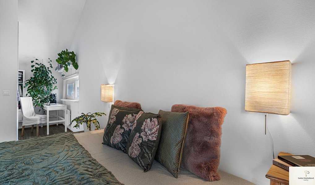 Prodej domu 110 m² s pozemkem 990 m², Úhonice – náhled fotky 3