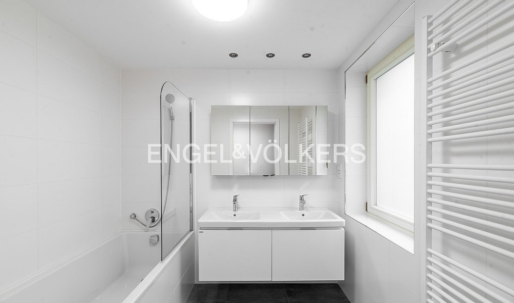 Pronájem bytu 3+kk 79 m², Praha – náhled fotky 6