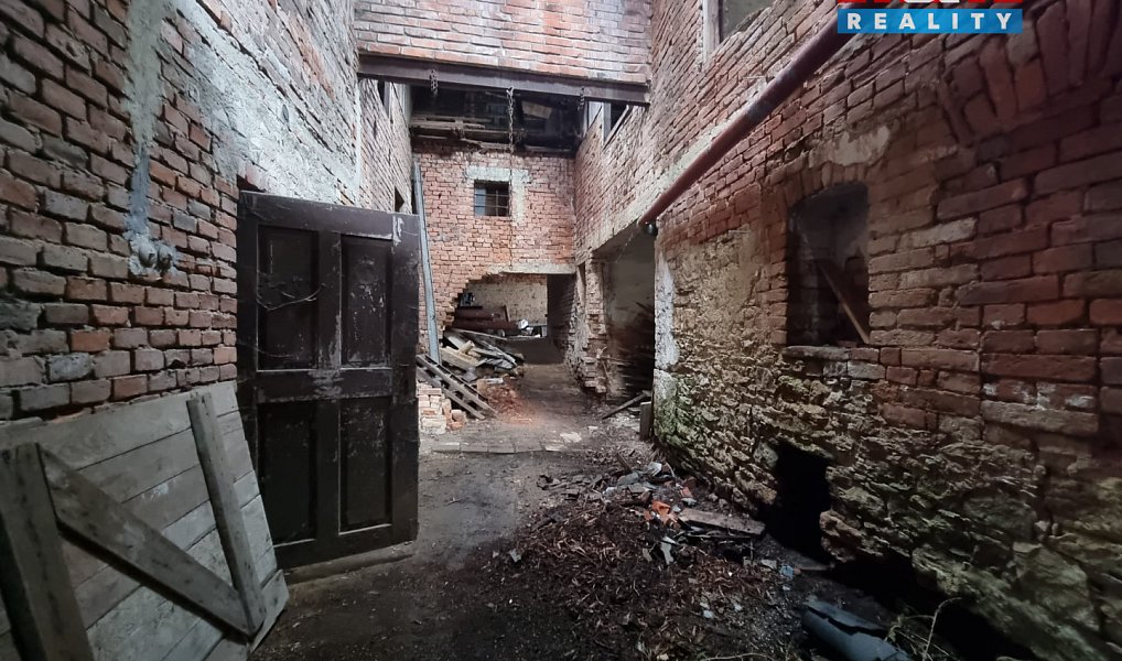 Prodej domu 361 m² s pozemkem 210 m², Radiměř – náhled fotky 10