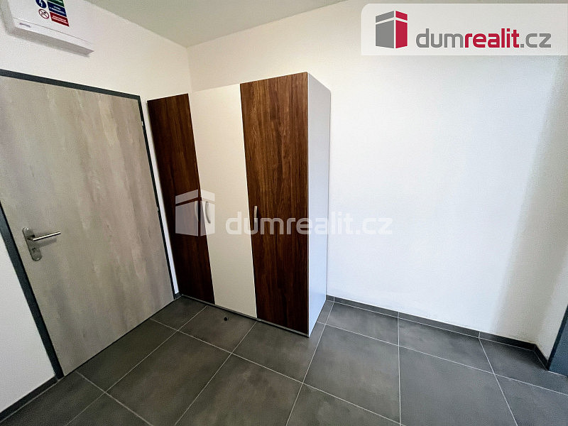 Pronájem bytu 3+kk 86 m² — photo 5