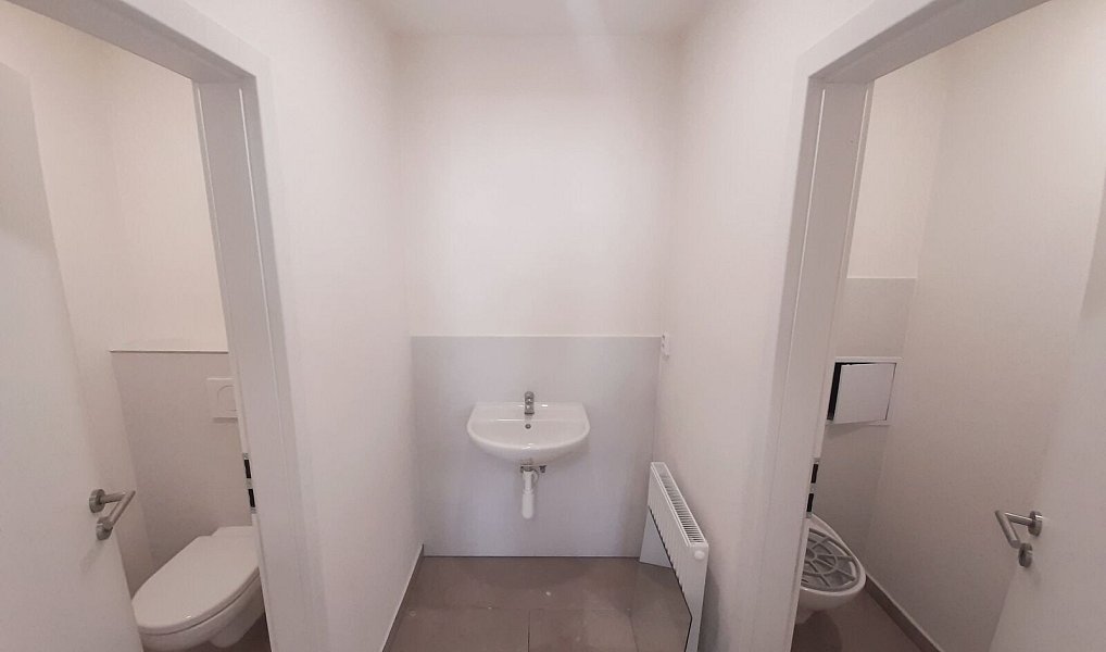 Pronájem obchodních prostor 123 m², Plzeň – náhled fotky 12