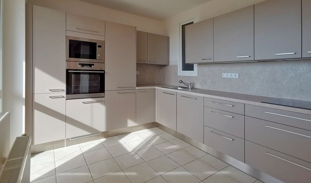Pronájem bytu 3+1, 78 m², Kohoutovice - Brno-město, Brno