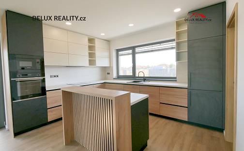 Prodej domu 209 m² s pozemkem 1 047 m², Hevlín, okres Znojmo