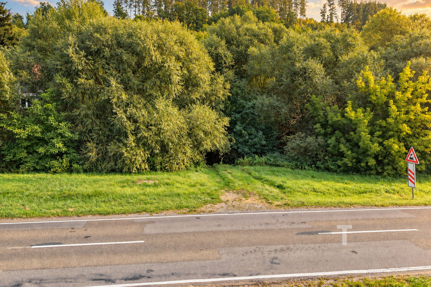 Prodej stavebního pozemku 858 m² – fotografie 4