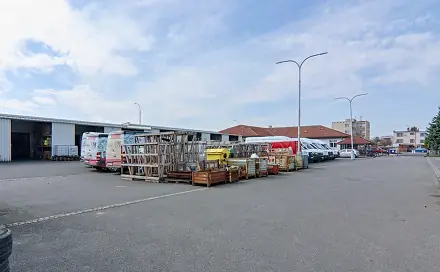 Pronájem skladovacích prostor 1 876 m², 9. května, Moravany, okres Pardubice