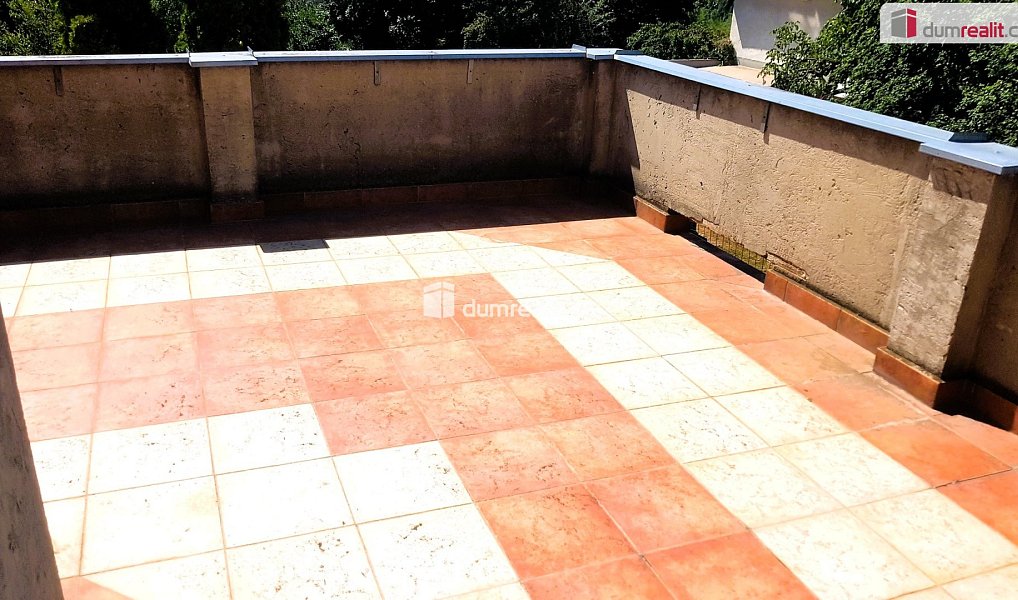 Prodej domu 303 m² s pozemkem 1 885 m², Hodonín – náhled fotky 47